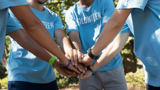 Micro-Volunteering at Events: Small Roles, Big Impact